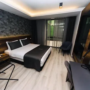 https://emens-otel-izmir.aegeanhotels.net