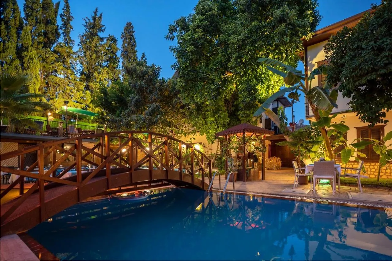 Castle Old Town Hotel Antalya Turquie