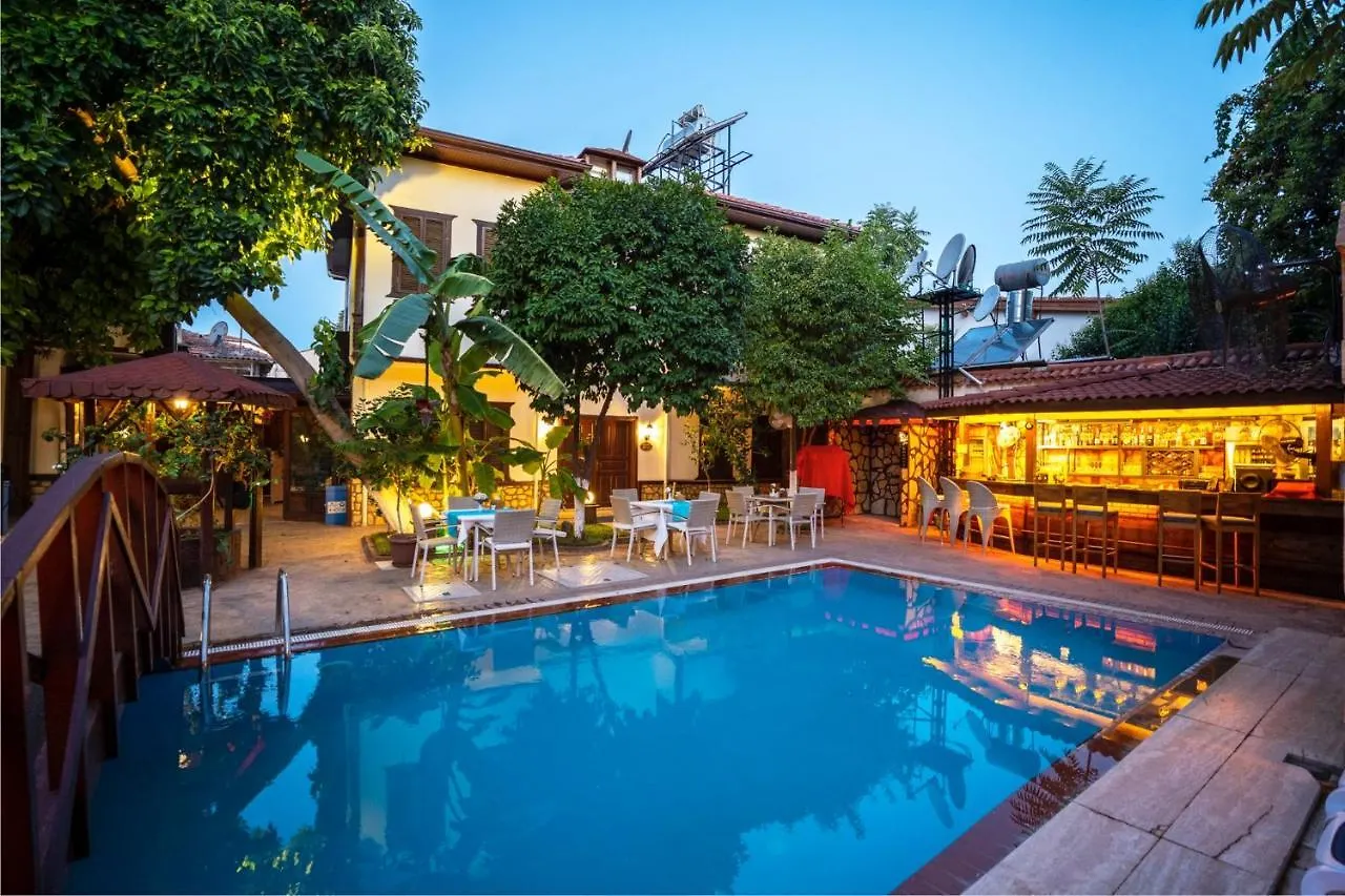 Castle Old Town Hotel Antalya
