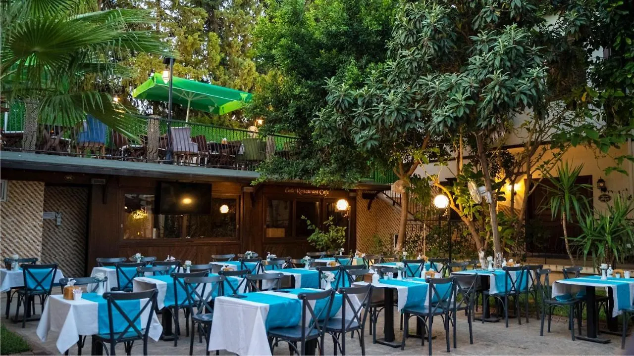 Castle Old Town Hotel Antalya 3*,