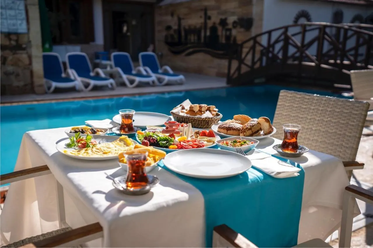 Castle Old Town Hotel Antalya
