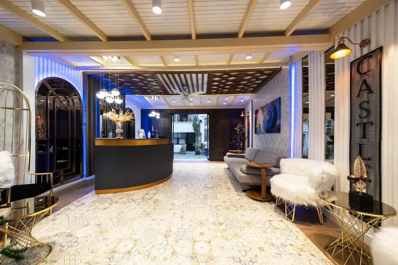 Castle Old Town Hotel Antalya