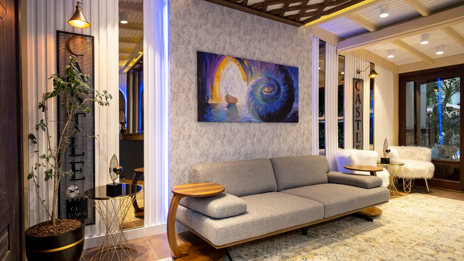 Castle Old Town Hotel Antalya 3*,