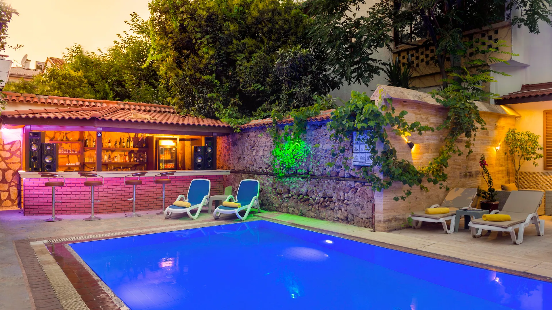 Castle Old Town Hotel Antalya