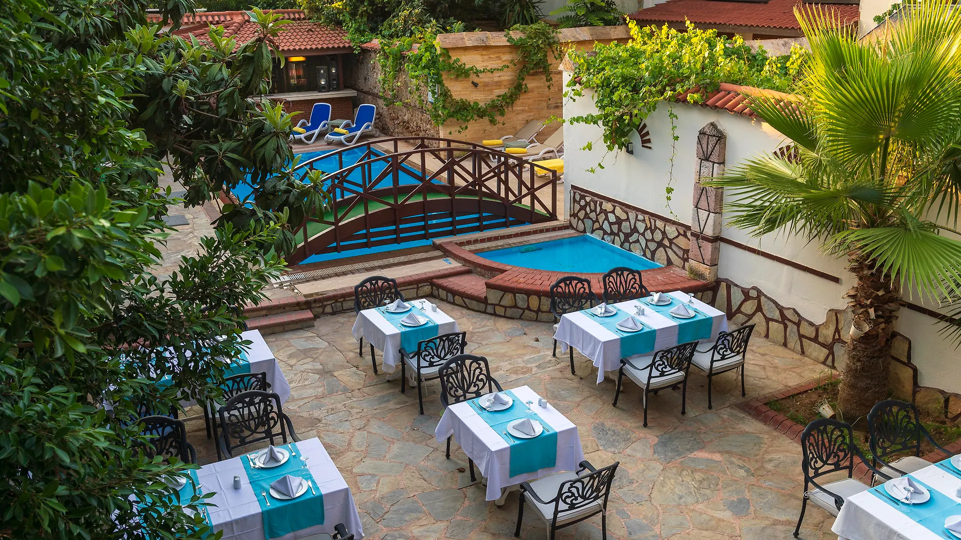 Castle Old Town Hotel Antalya
